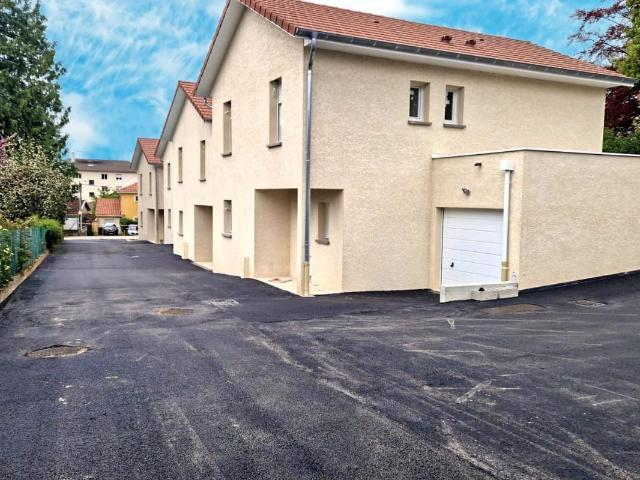 Maison 4 pièces, 99 m² à louer à Les Avenières Veyrins Thuellin 38630