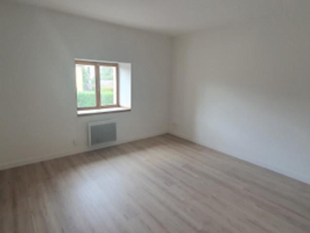 Maison 4 pièces à Vic sur Seille FR