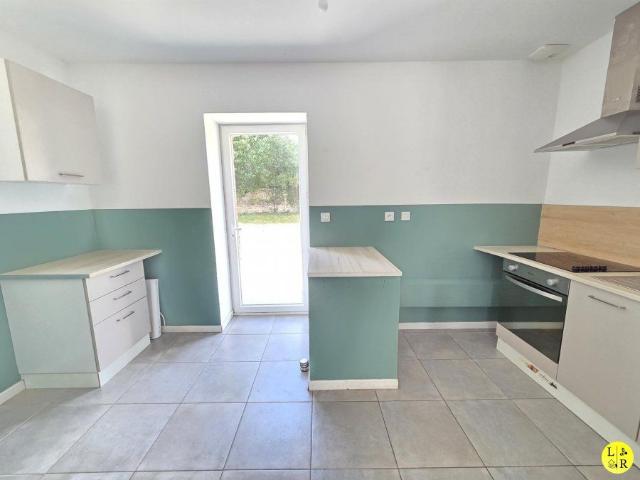 Maison 4 pièces à Lécluse