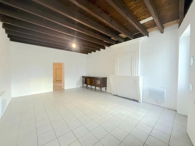 Maison 4 pièces à louer à Reignac Réf 280GARROW CAP
