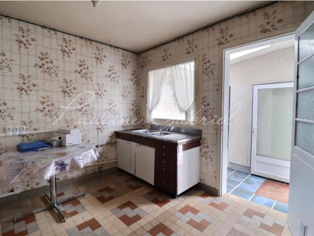 Maison 4 pièces à rénover, fort potentiel, Sainte Cécile, Le Havre