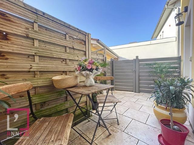 Maison 4 pièces avec terrasse – Esprit maison de village –