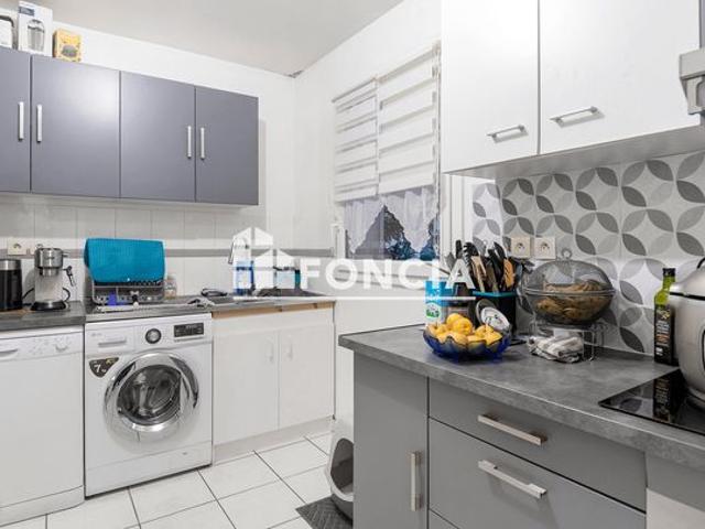 Maison 4 pièces avec grand jardin de 243m2 plein sud proche gare de Lieusaint