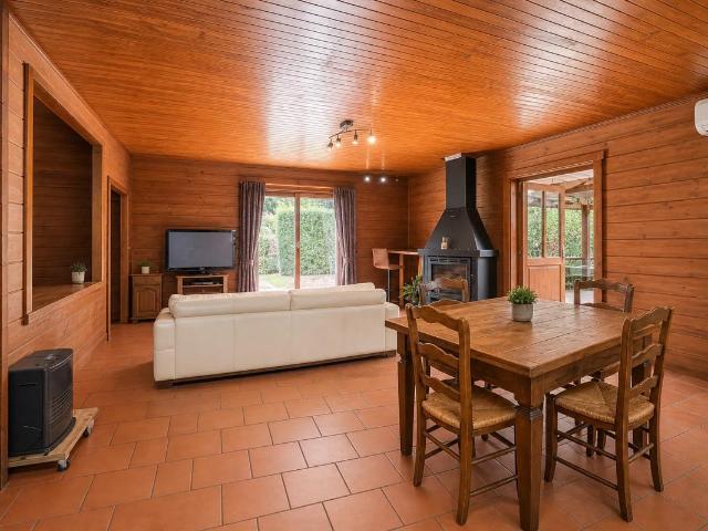Maison 4 pièces de 121 m² à Meilhac