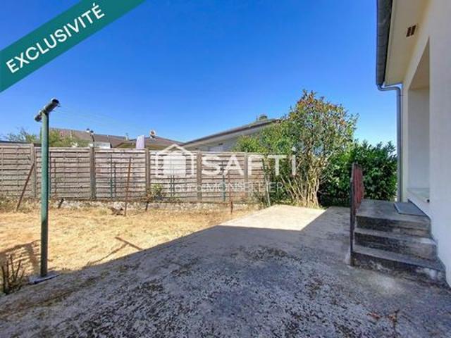Maison 4 pièces de 75 m² avec jardin, terrasse, garage et sous sol à Vitry sur Orne