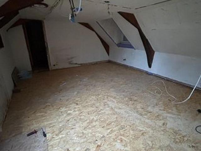 Maison 4 pièces de 85m2 à rénover