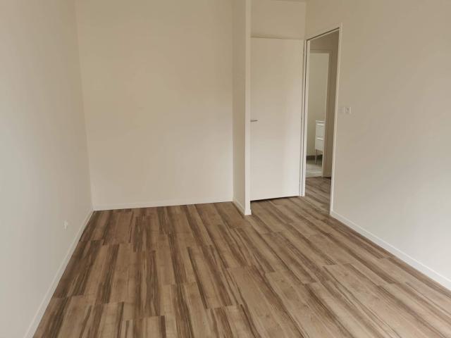 Maison 4 Pièces de Construction Récente avec Jardin Privati