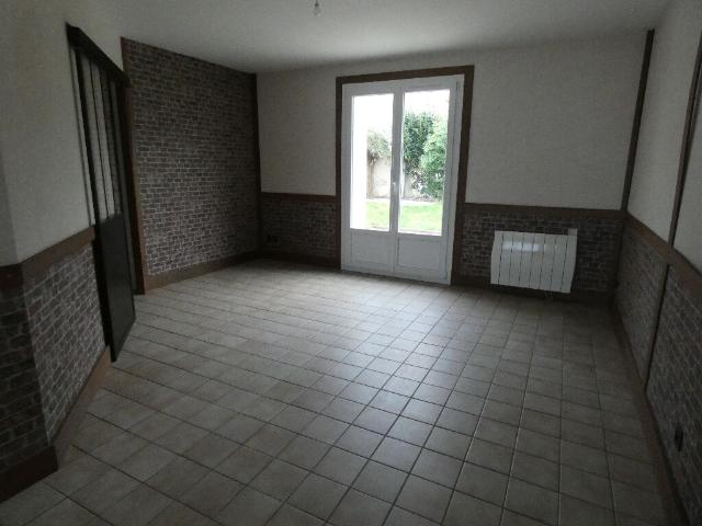 Maison 4 pièces Saint Denis en Val 101.00m² 900€ à louer l'Adresse