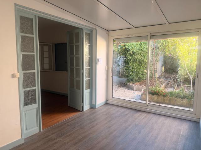 Maison 4 pièces Rochefort 85.00m² 895€ à louer l'Adresse
