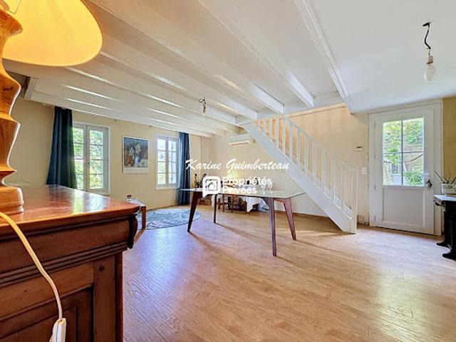 Maison avec jardin et terrasse