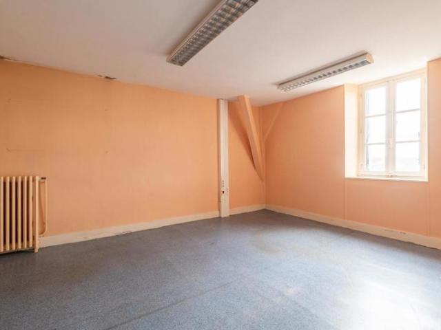 Maison 527 m² La Souterraine 23