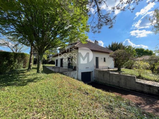 Maison 52000