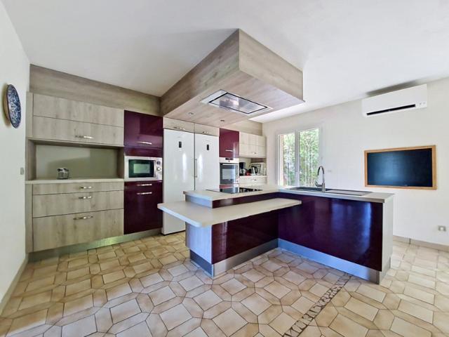 MAISON 5 CHAMBRES