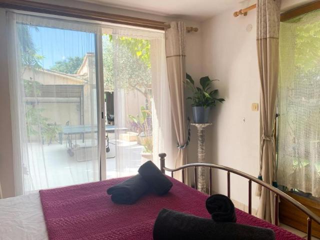 Maison 5 chambres, Tourbes Tourbes 34120 DS102795643