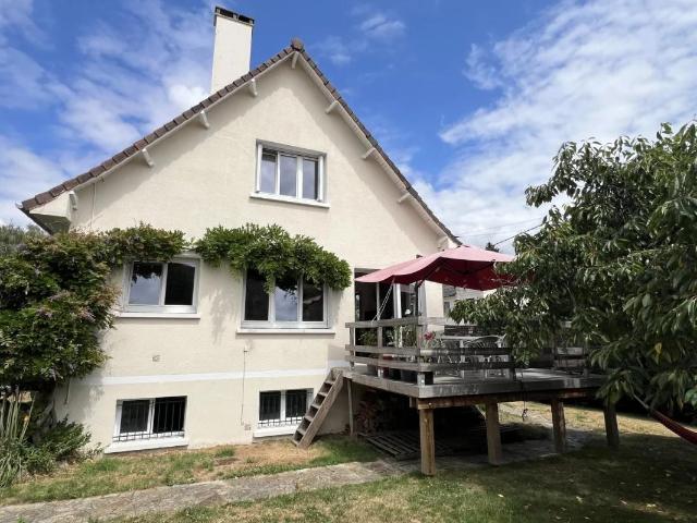 MAISON 5 CHAMBRES AU CALME