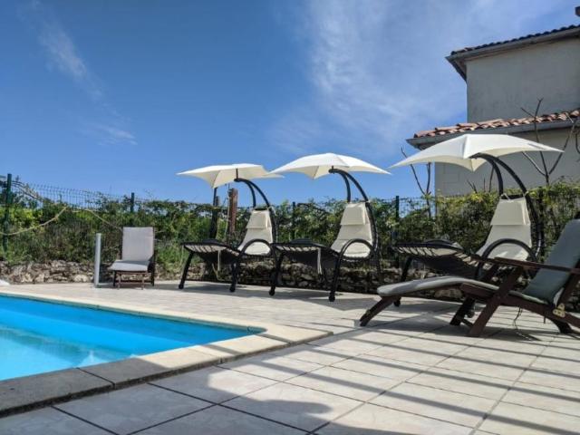 Maison 5 chambres, Charente Charente 16480 DS99418399