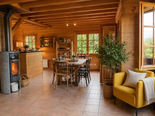 Maison 5 chambres idéalement située à Cessy