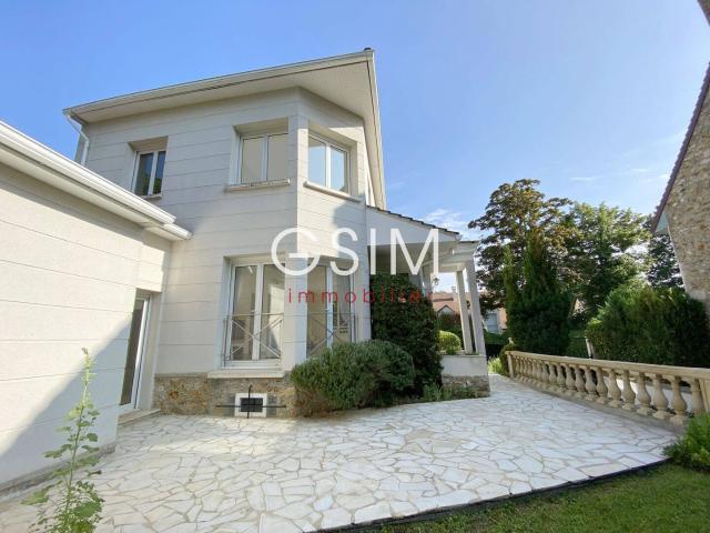 Maison 5 chambres proche centre ville