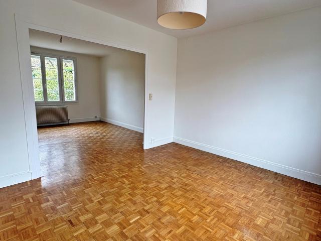 Maison 5 chambres proche Loire à Châteauneuf Sur Loire