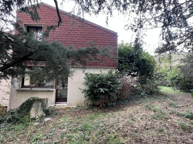 Maison 5 pièce s 4 chambre s 144.85 m²