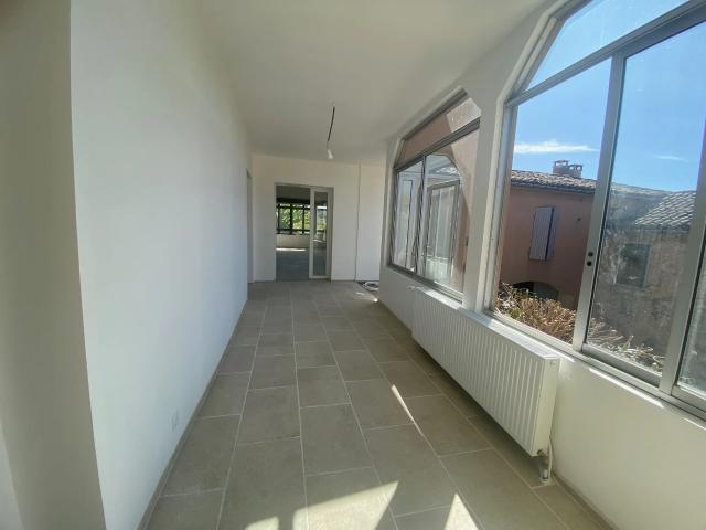 Maison 5 pièce s 4 chambre s 145.1 m²