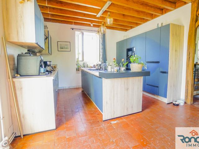 Maison 5 pièces/3 chambres 110 m2 terrain 500 m2 110m² Dijon