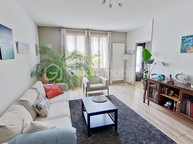 Maison 5 pièces 3 chambres – Guimaëc 29620