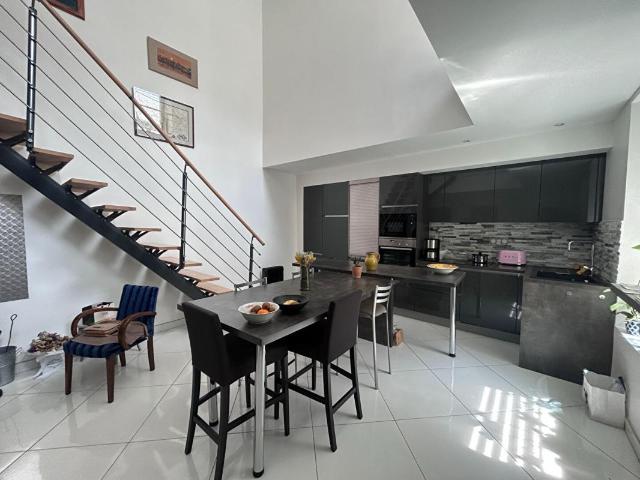 Maison 5 pièces 104 m²