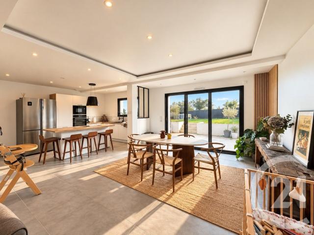 Maison 5 pièces 104 m²