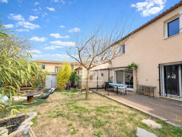 Maison 5 pièces 104 m²