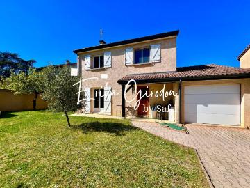 Maison 5 pièces 104 m²