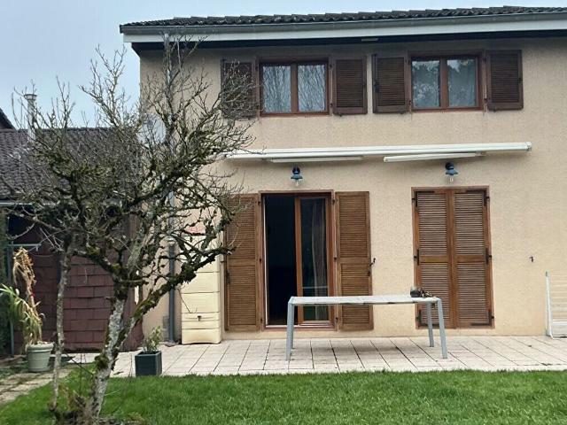 Maison 5 pièces 104 m²