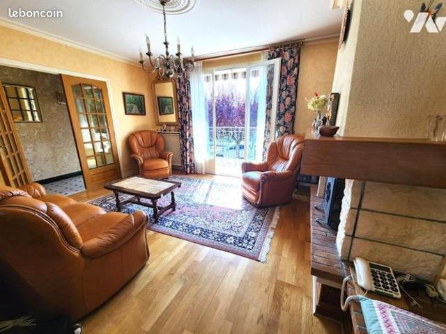 Maison 5 pièces 104 m²