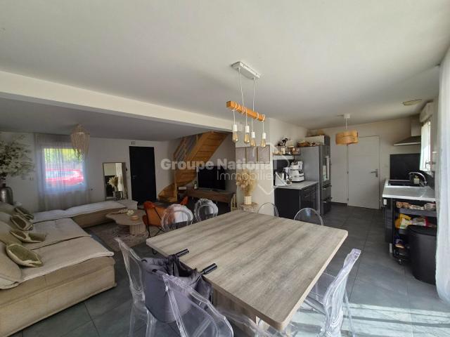Maison 5 pièces 104 m²