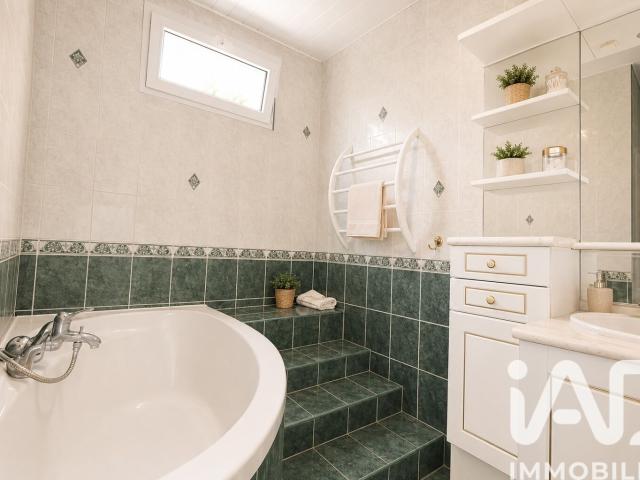 Maison 5 pièces, 104 m² à louer à Ecquevilly 78920