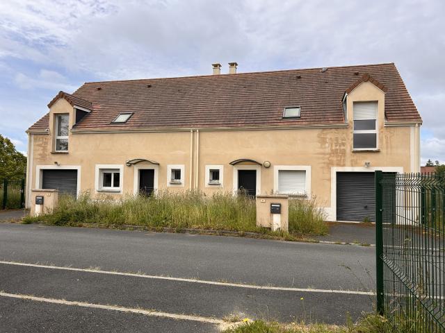 Maison 5 pièces, 104 m² à louer à Éguzon Chantôme 36270