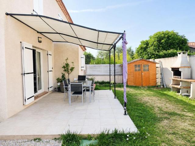 Maison 5 pièces, 104 m² à louer à Le Puy Sainte Réparade 13610