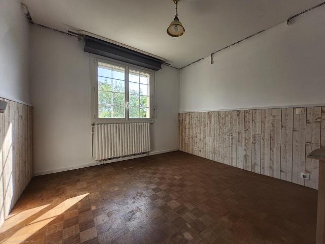 Maison 5 pièces, 104 m² à louer à Portets 33640