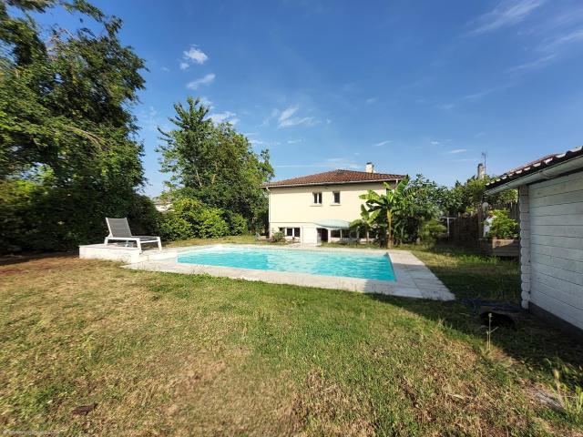 Maison 5 pièces, 104 m² à louer à Portets 33640