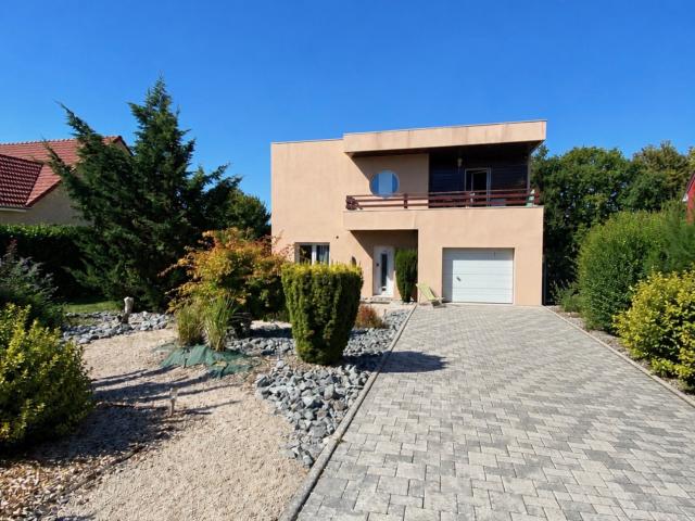 Maison 5 pièces 105 m²