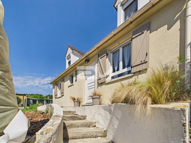 Maison 5 pièces 105 m²