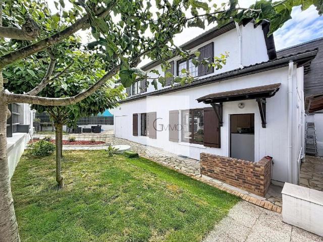 Maison 5 pièces 105 m²