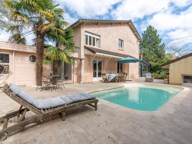 Maison 5 pièces 105 m²
