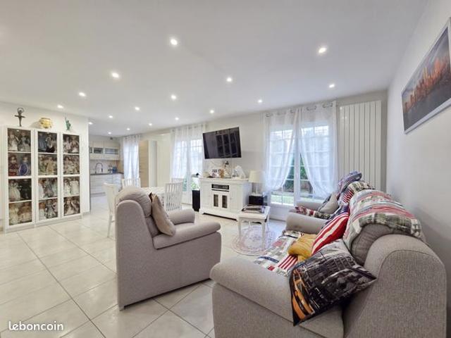 Maison 5 pièces 105 m²