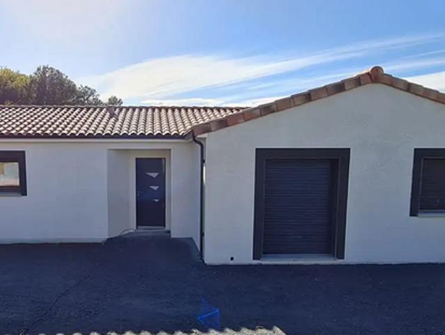 Maison 5 pièces, 105 m² à louer à Capian 33550