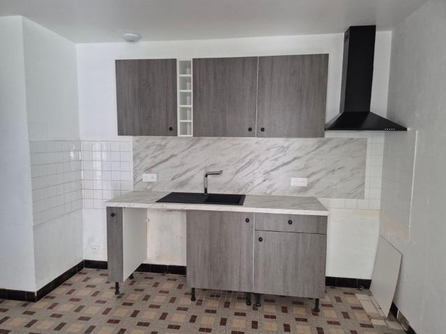 Maison 5 pièces, 105 m² à louer à Saint Paul du Bois 49310