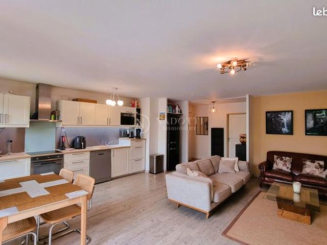 Maison 5 pièces 106 m²