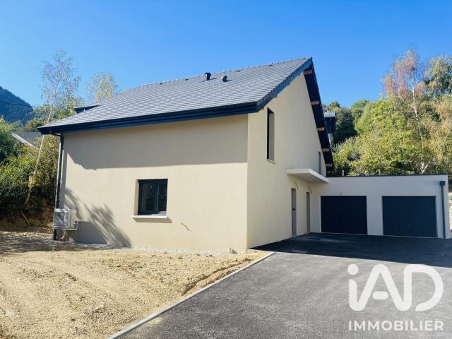 Maison 5 pièces 106 m²