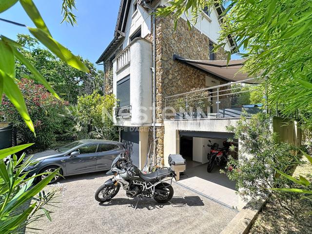 Maison 5 pièces 106 m²