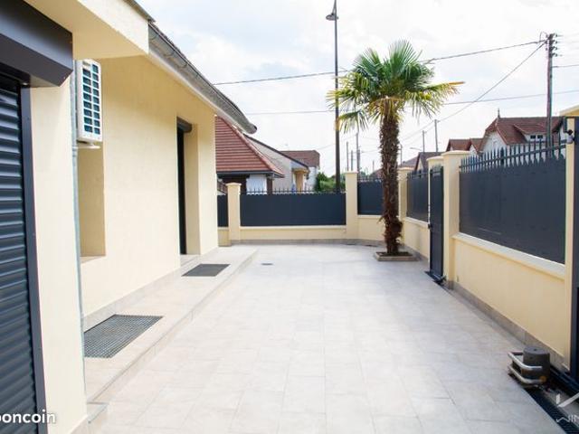 Maison 5 pièces 106 m²